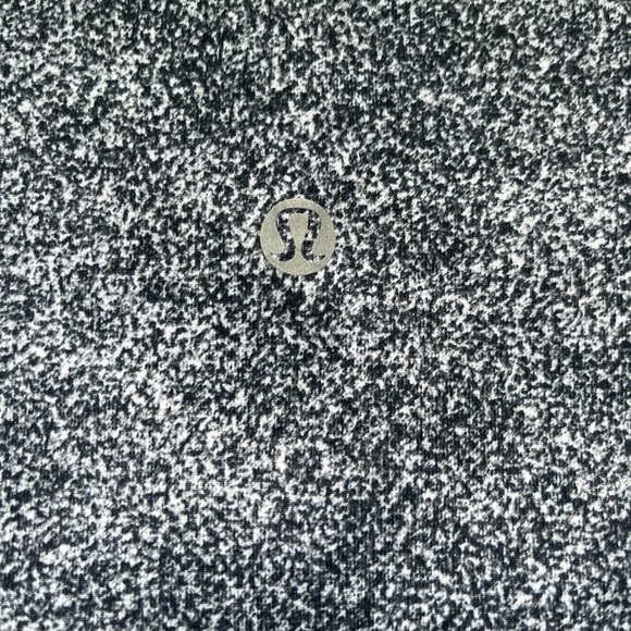 Lululemon women’s size 8 leggings - Picture 4 of 4